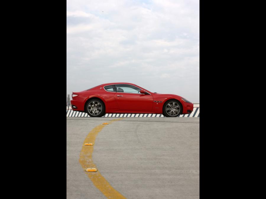  Maserati GranTurismo S 2008 года  (фото 86 из 142)